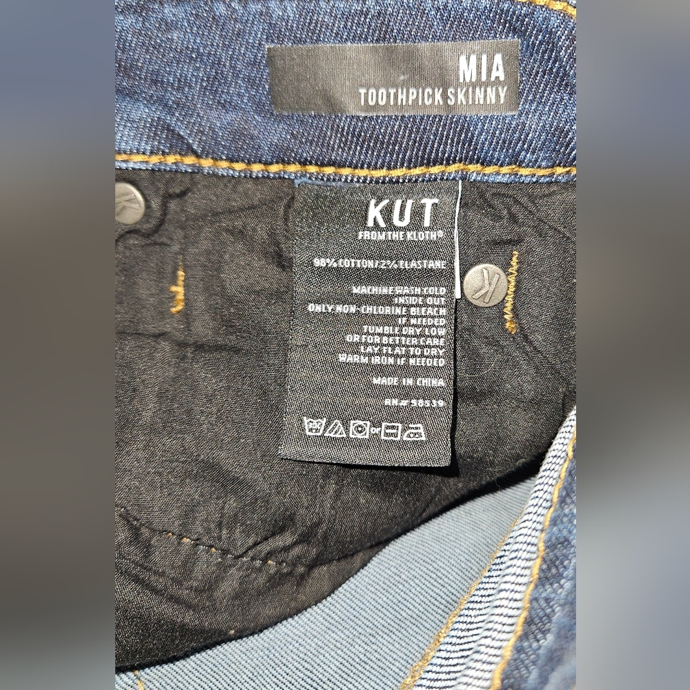 NWOT Kut from the Kloth MIA Skinny Blue Jeans Size 8